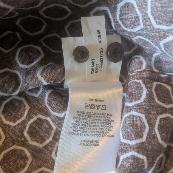 Men’s Express Slim Fit Dress Shirt Size Large, Brown W/ White Geometric Pattern - Picture 4 of 4